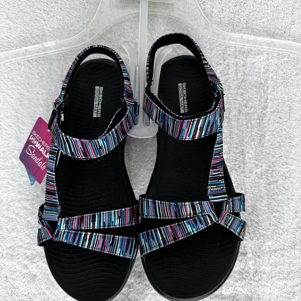 NWT SKECHERS GOWALK SANDALS